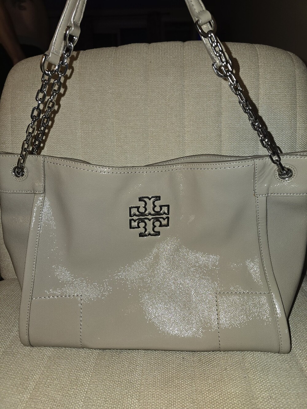 Tory Burch Large Britten Slouchy Tote -  Patent Leather